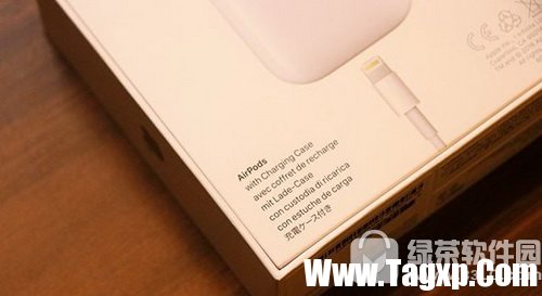 苹果airpods无线耳机国行版开箱图集 苹果airpods值得买吗3