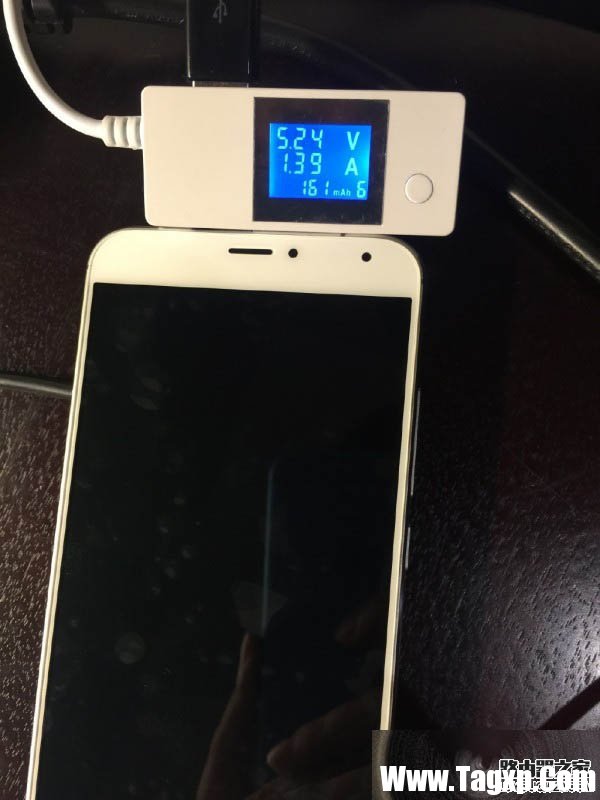 魅族MX5 mCharge快充怎么使用？