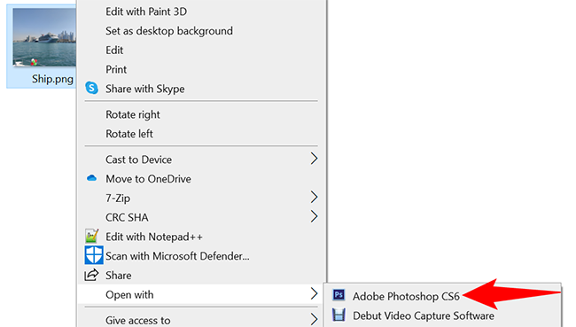 右键单击 PNG，然后选择打开方式  Adob​​e Photoshop。