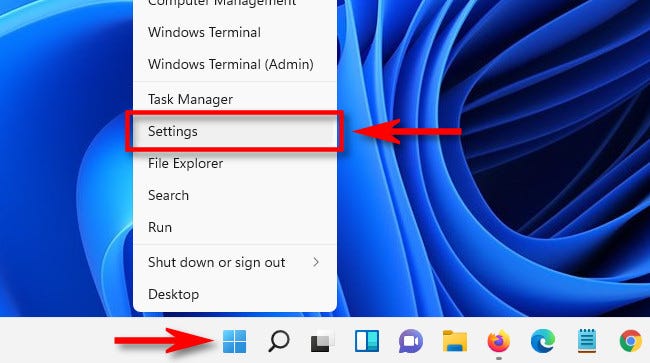 在 Windows 11 中，右键单击“开始”按钮并选择“设置”。