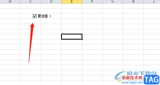 ​excel制作可以打钩的按钮的教程