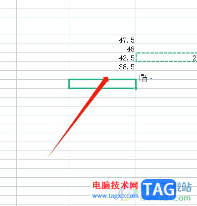 wps表格让一组数据除以一个数的教程